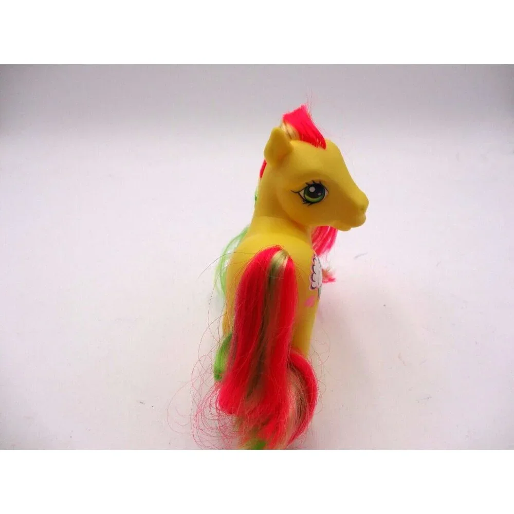 My Little Pony G3 Butterfly‎ Island Dazzle Bright Kiwi Tart with Brush